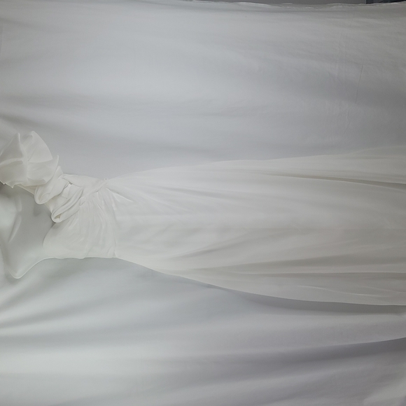 LILIANA ivory one shoulder wedding formal party gown sz 8 - Picture 3 of 14